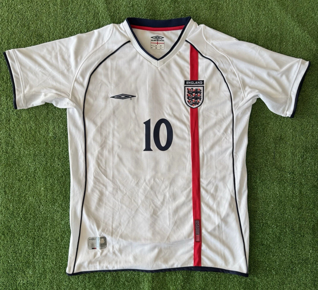 England 2001 Number 10 Retro Home Shirt Signed Michael Owen