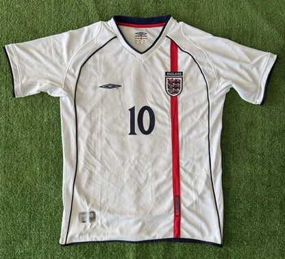 England 2001 Number 10 Retro Home Shirt Signed Michael Owen