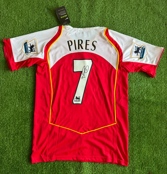 Robert Pires Signed Arsenal 2004/05 Home Shirt