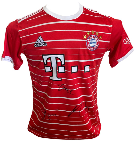 Multi Signed Bayern Munich 2022/2023 Home Shirt